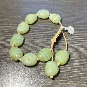 Two's Company NWT jade bracelet